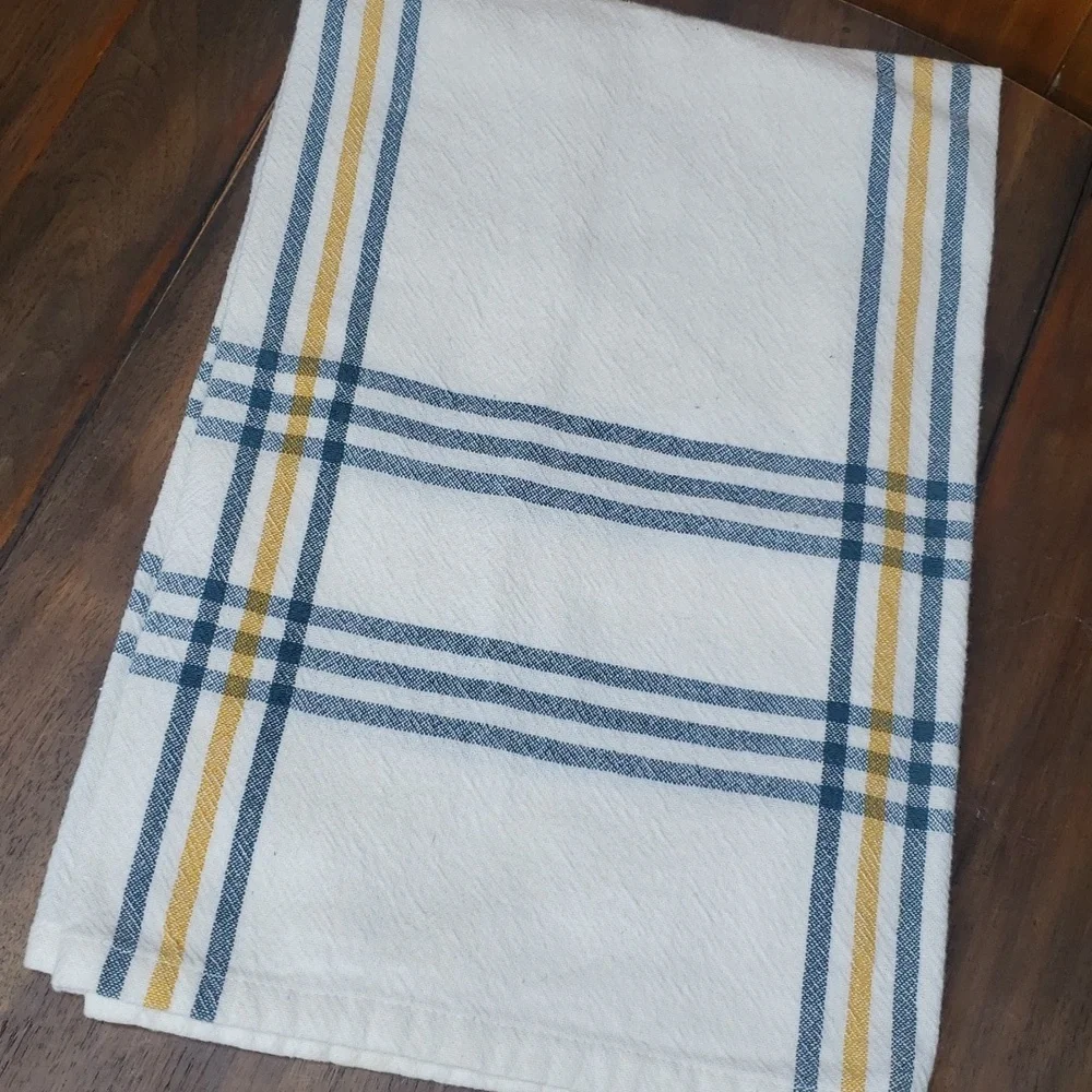 Kitchen Linens Towel Pot Holder Bundle